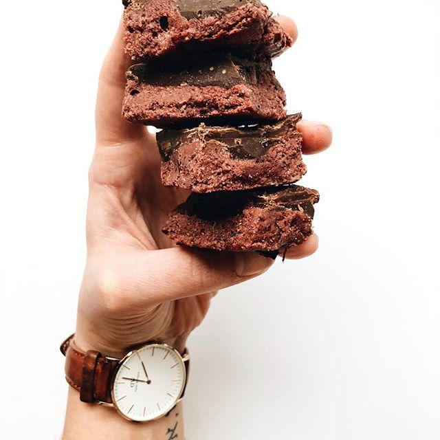 Cashew Beet Fudge
