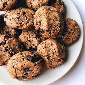 Pumpkin Chocolate Chip Cookies by @wonderfullybalanced